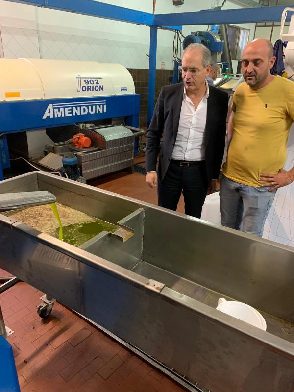 images A Fincalabra incarichi di responsabilità senza selezione, scatta la diffida con gli occhi puntati verso la Procura