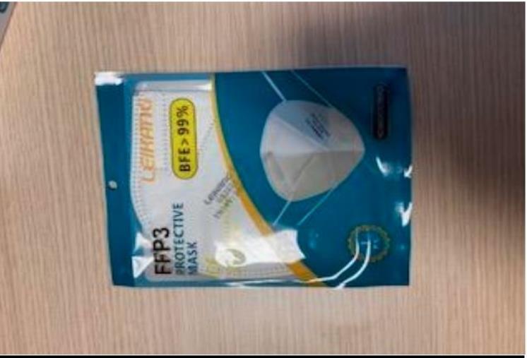 images Mascherine sequestrate dalla Finanza di Gorizia anche in Calabria, Varone dispone lo stop all'uso (MODELLI E FOTO)