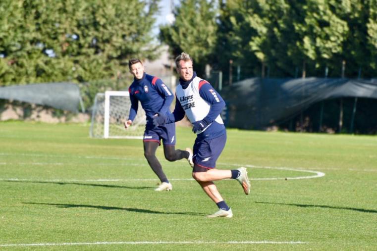 Serie B, nel Crotone scalpita Maxi Lopez: “Infortunio alle spalle” images Serie B, nel Crotone scalpita Maxi Lopez: “Infortunio alle spalle”