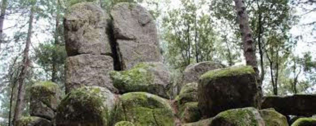 Cultura e arte per valorizzare i luoghi: a Nardodipace il "Megalithos Festival" images Cultura e arte per valorizzare i luoghi: a Nardodipace il "Megalithos Festival"