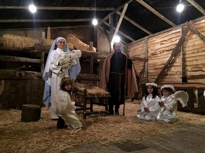 Melicucco lavora al Presepe vivente che aggrega le generazioni e apre il paese ai visitatori images Melicucco lavora al Presepe vivente che aggrega le generazioni e apre il paese ai visitatori