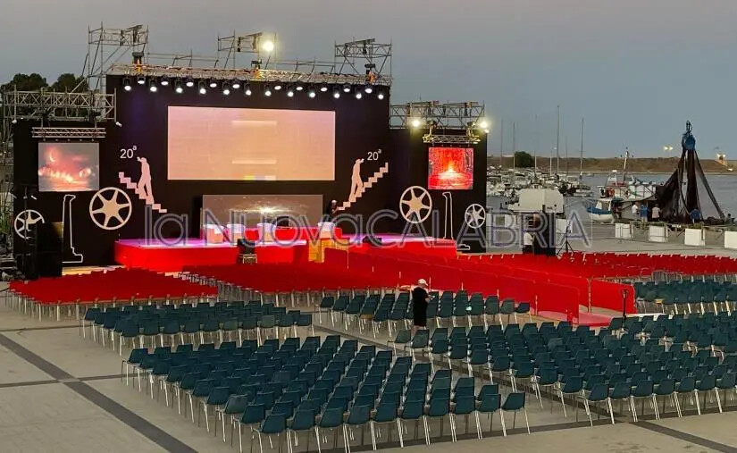 Inizia stasera il Magna Graecia Film Festival, il lancio di Casadonte su SkyTG24 (VIDEO) images Inizia stasera il Magna Graecia Film Festival, il lancio di Casadonte su SkyTG24 (VIDEO)