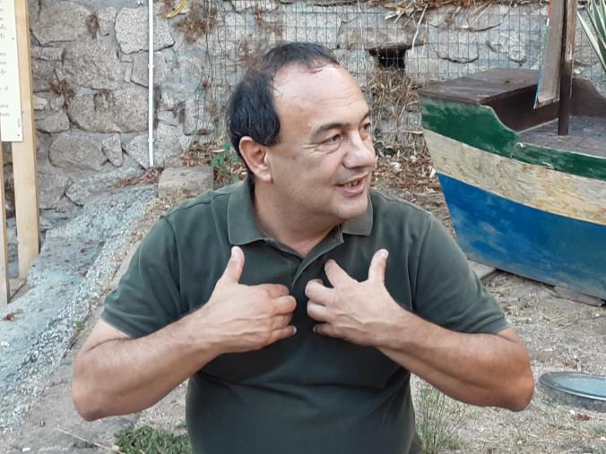 images L'ex sindaco di Riace, Lucano: "Ingiusta la richiesta di condanna, sono innocente" e presenta la sua candidatura con de Magistris 
