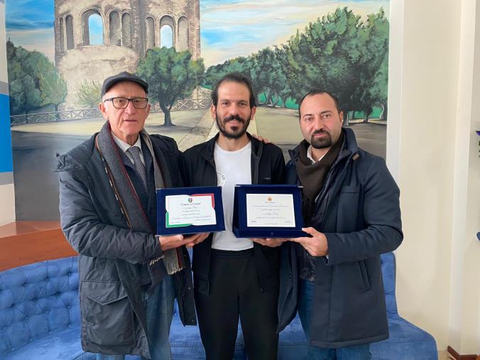 images Riordinato il cimitero di Squillace. E' polemica sulle croci con numeri senza nomi