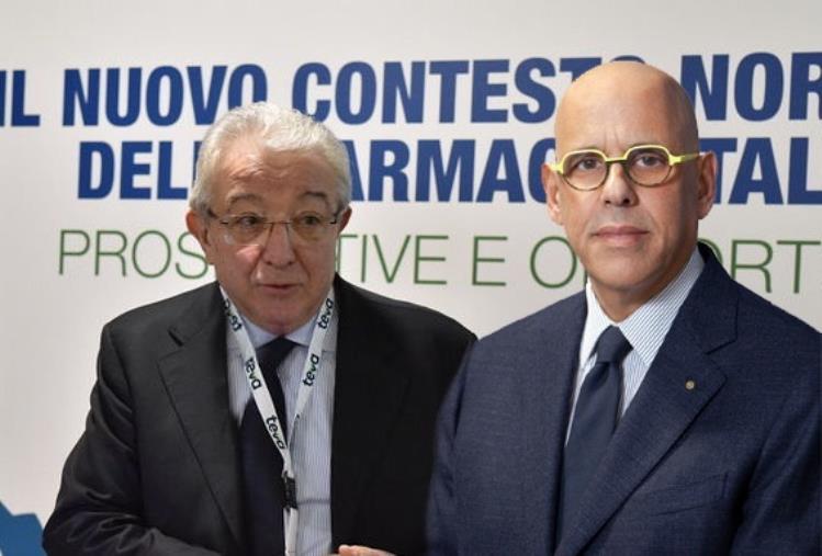images Federfarma risponde ai medici di medicina generale (FIMMG e SIM) ed all’Aft: “Orgogliosi di collaborare con la Regione Calabria per la salute della collettività”