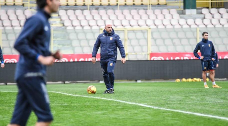 Us Catanzaro 1929, mister Calabro prima del match con la Viterbese: "Avanti con le nostre certezze"  images Us Catanzaro 1929, mister Calabro prima del match con la Viterbese: "Avanti con le nostre certezze"