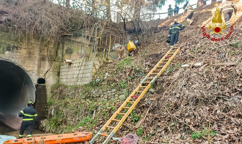 images Tragedia nel cosentino, giovane trovato morto ad Acri: indagano i carabinieri
