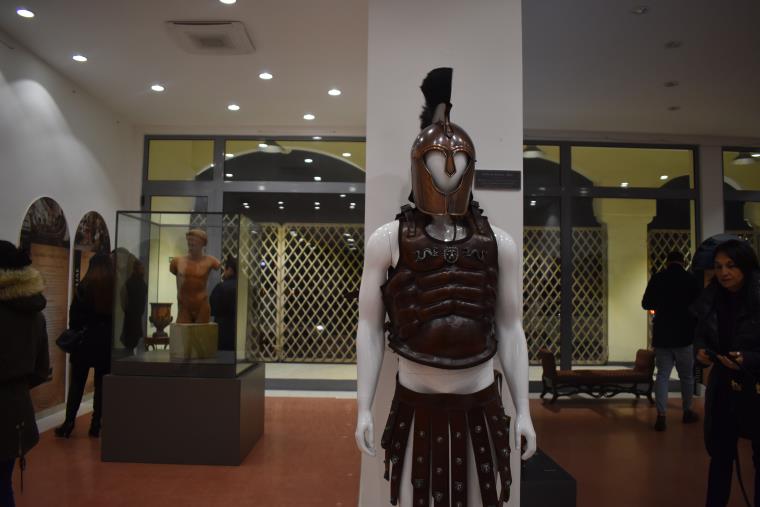 images Pinotti: "Pd-M5S abbiano coraggio, trovino basi comuni"