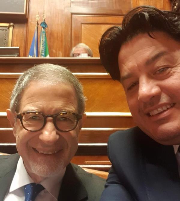 images Infrastrutture, Rapani: "Porto di Corigliano Rossano, figlio di un Dio minore"