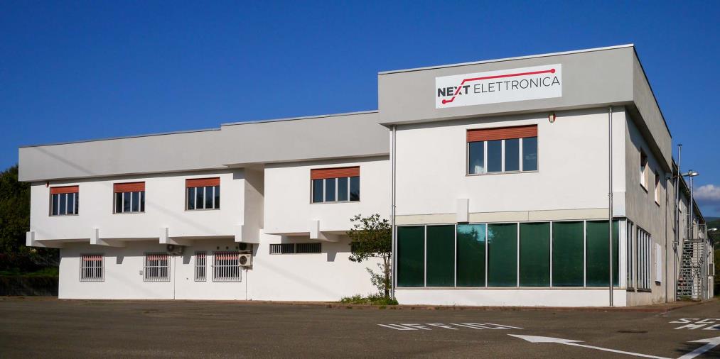 images A Cosenza il primo caso di azienda salvata dai dipendenti: è la Nextelettronica, che ora sfida la Cina
