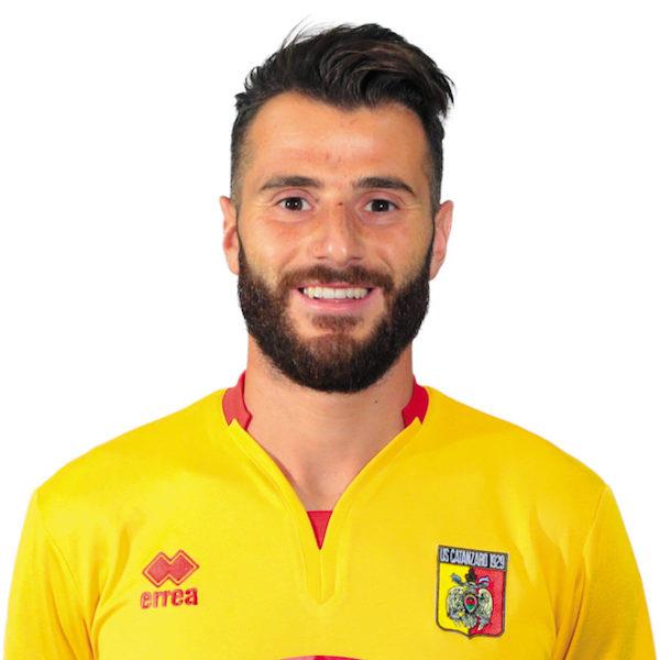 Us Catanzaro 1929, asse di mercato Catanzaro-Padova: Nicastro vicino ai biancoscudati images Us Catanzaro 1929, asse di mercato Catanzaro-Padova: Nicastro vicino ai biancoscudati