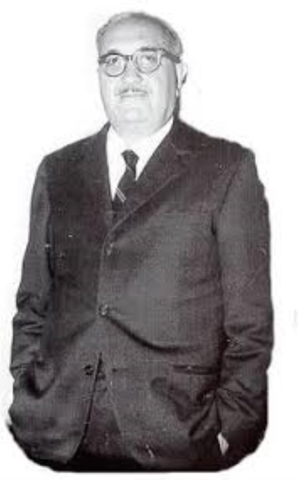 images Un calcio al Coronavirus: ottavo capitolo de "La Leggenda del Catanzaro" dedicato al presidente Ceravolo, l'uomo che ha fatto sognare la città 