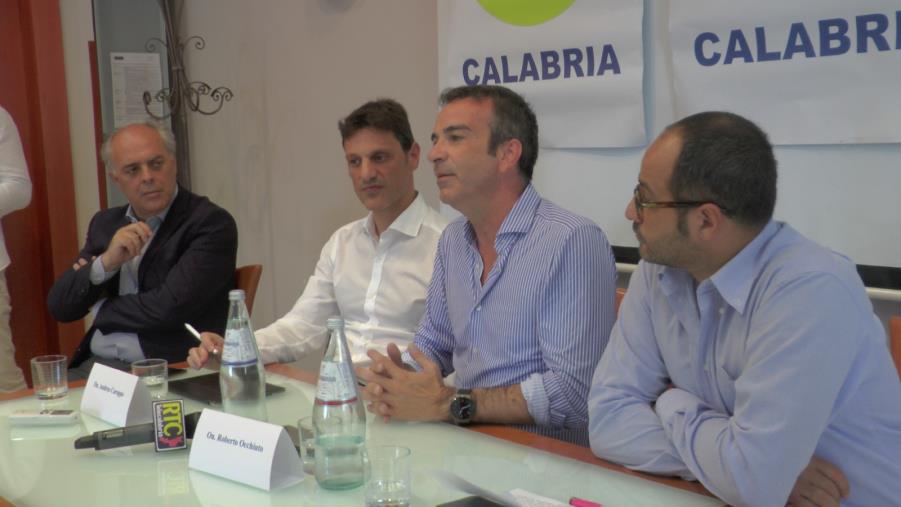 Regionali, Occhiuto mette in chiaro gli assetti del centrodestra: “Oggi non c'è possibilità per il partito unico” images Regionali, Occhiuto mette in chiaro gli assetti del centrodestra: “Oggi non c'è possibilità per il partito unico”