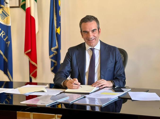 images Elezioni, Occhiuto ad assessori e dg: "Nelle settimane pre-elettorali solo ordinaria amministrazione"