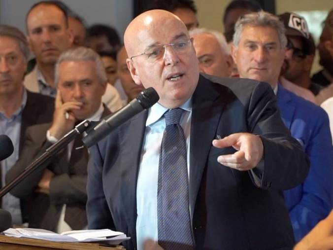 images L'ex presidente della Giunta regionale Oliverio: "Per il sud servono scelte chiare e libere"