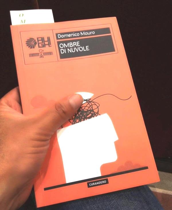 Libri. "Ombre di nuvole" di Domenico Mauro: un groviglio di vissuti in cui tutti possiamo specchiarci images Libri. "Ombre di nuvole" di Domenico Mauro: un groviglio di vissuti in cui tutti possiamo specchiarci