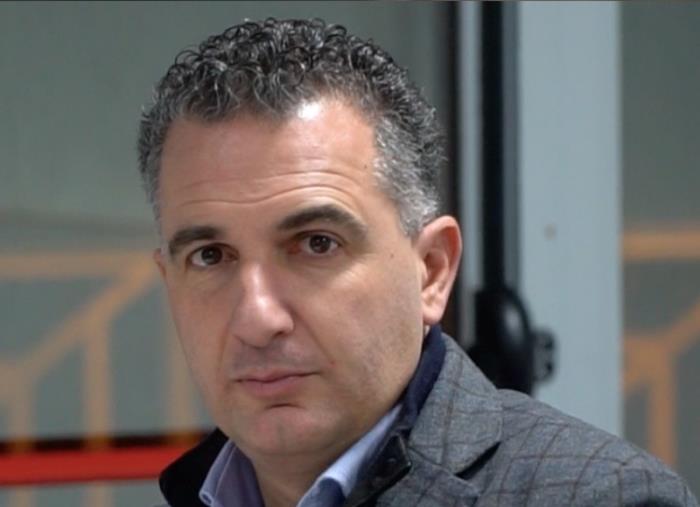 Licenziamenti Carrefour Market. Orlandino Greco (Idm): "Dalla parte dei lavoratori" images Licenziamenti Carrefour Market. Orlandino Greco (Idm): "Dalla parte dei lavoratori"