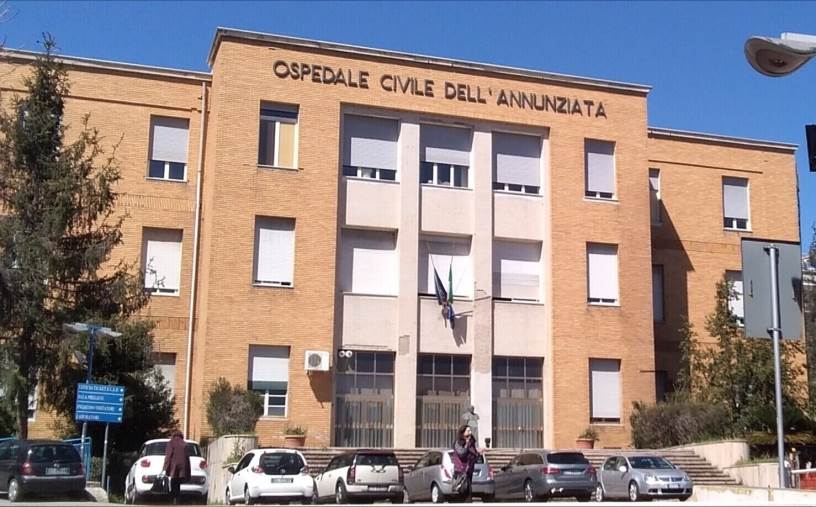 images La Società di Medicina Interna sceglie il Centro di Ecografia Internistica dell' 'Annunziata' di Cosenza  Scuola nazionale di Ecografia clinica