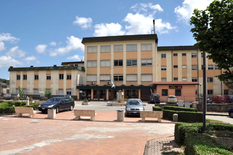 images Medici esterni a circa 600 euro a turno. L'Asp di Catanzaro chiede aiuto per il pronto soccorso di Soveria Mannelli 