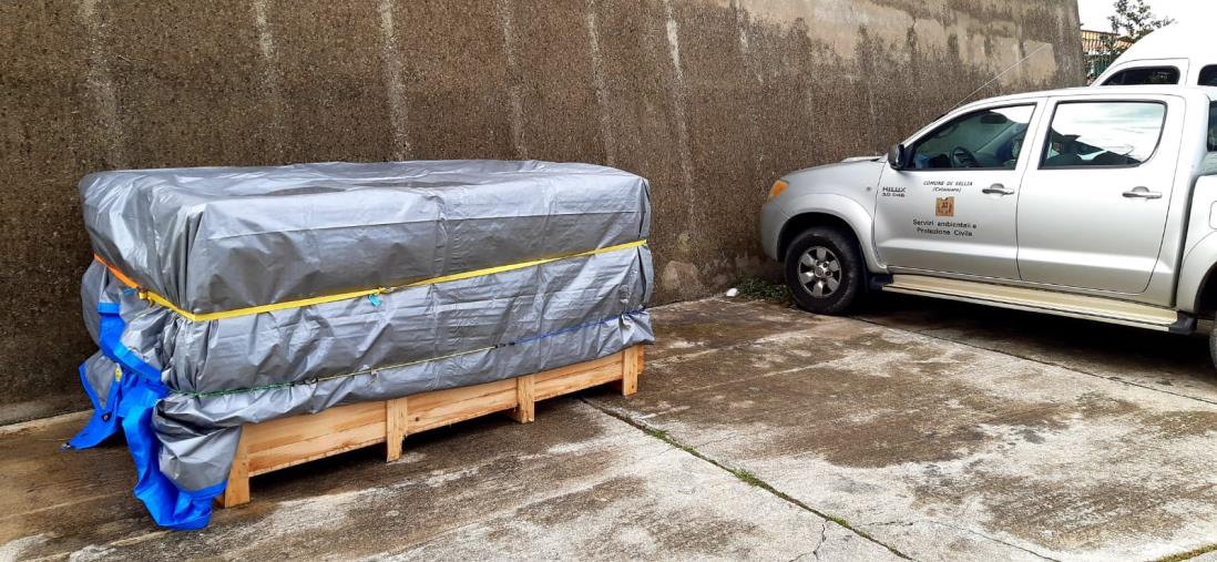Sellia. Zicchinella: "Sono arrivate le nostre Smart Benches, le panchine intelligenti. A breve saranno istallate"  images Sellia. Zicchinella: "Sono arrivate le nostre Smart Benches, le panchine intelligenti. A breve saranno istallate"