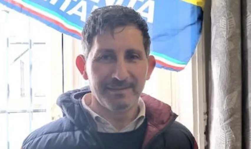 Catanzaro, Di Matteo (Exit) : "Mercato dei voti gestito dai rom? Si faccia chiarezza" images Catanzaro, Di Matteo (Exit) : "Mercato dei voti gestito dai rom? Si faccia chiarezza"