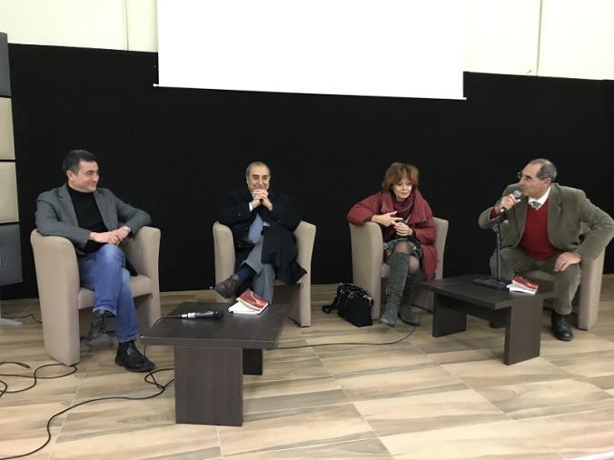 La lettura come antidoto alla malattia. Domani alla Mondadori "Vite di carta" di Simone Pancotti images La lettura come antidoto alla malattia. Domani alla Mondadori "Vite di carta" di Simone Pancotti