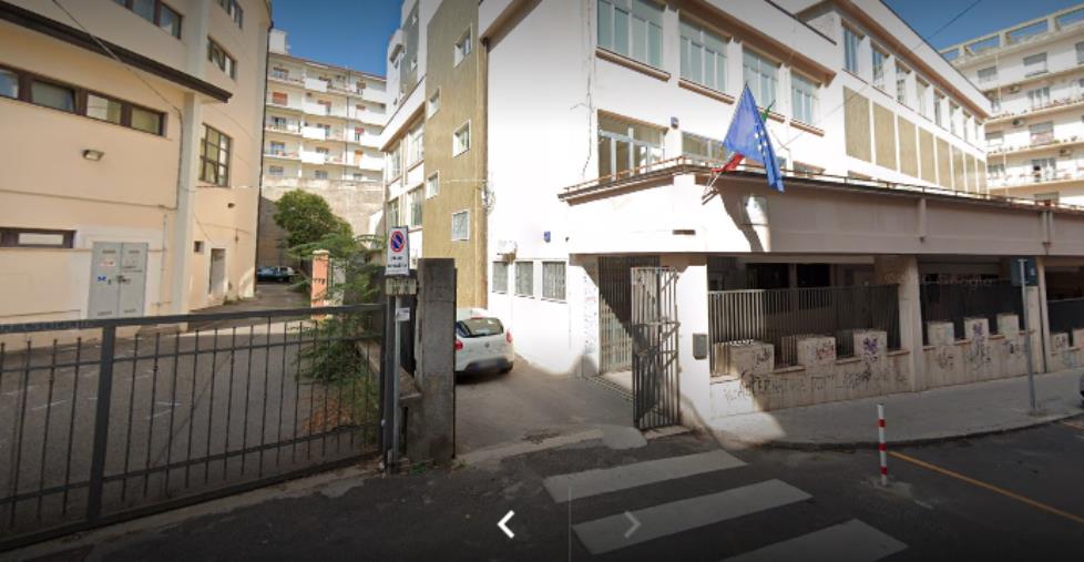 images Catanzaro. Stanziate risorse per reperire nuovi spazi da destinare alle attività didattiche dell’Istituto comprensivo 'Patari-Rodari'