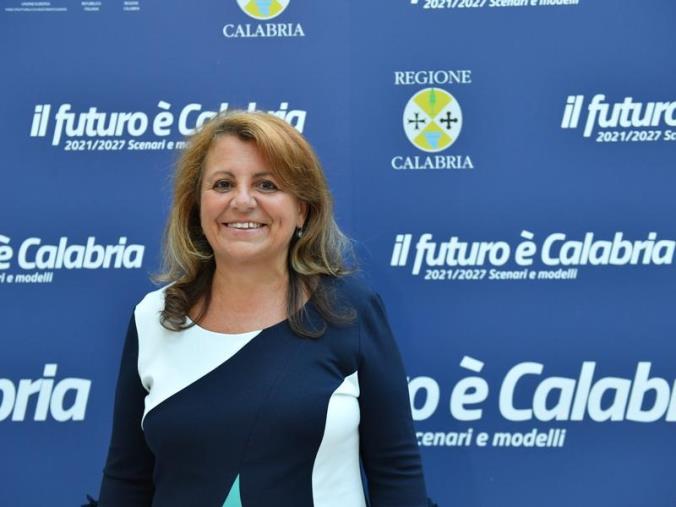 Porti Crotone e Corigliano, vertice in Regione. Catalfamo: "Necessari significativi investimenti" images Porti Crotone e Corigliano, vertice in Regione. Catalfamo: "Necessari significativi investimenti"