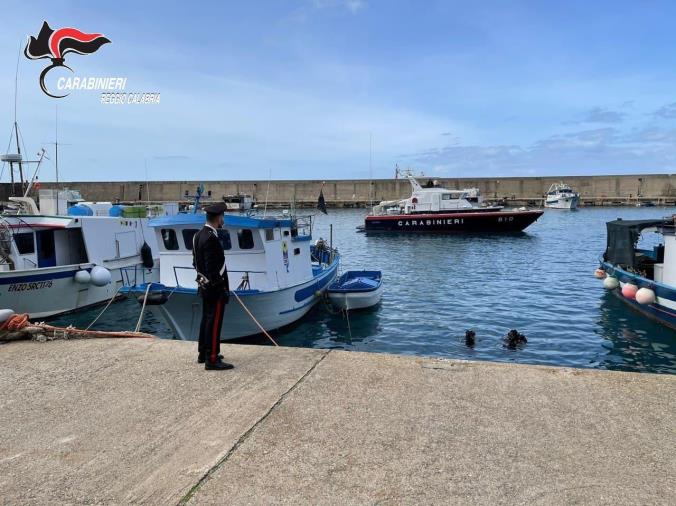 Bagnara Calabra. Ispezione dei carabinieri al porto: sequestrata l'area per irregolarità images Bagnara Calabra. Ispezione dei carabinieri al porto: sequestrata l'area per irregolarità