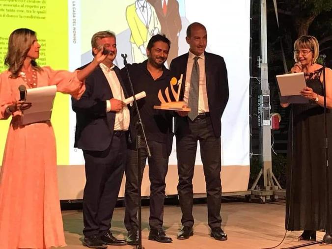 Montepaone, a Casadonte e Modugno il Premio internazionale Liber@mente: riconoscimento anche al direttore editoriale de La Nuova Calabria images Montepaone, a Casadonte e Modugno il Premio internazionale Liber@mente: riconoscimento anche al direttore editoriale de La Nuova Calabria