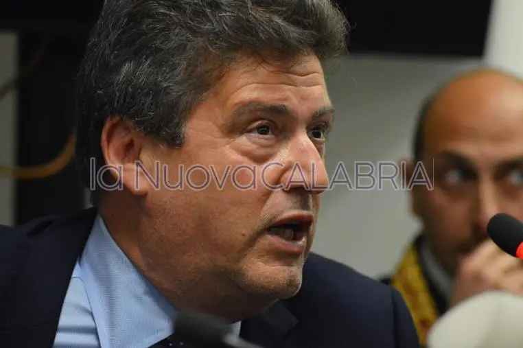 images Minacce di morte al Procuratore generale di Catanzaro: notificato divieto di avvicinamento 