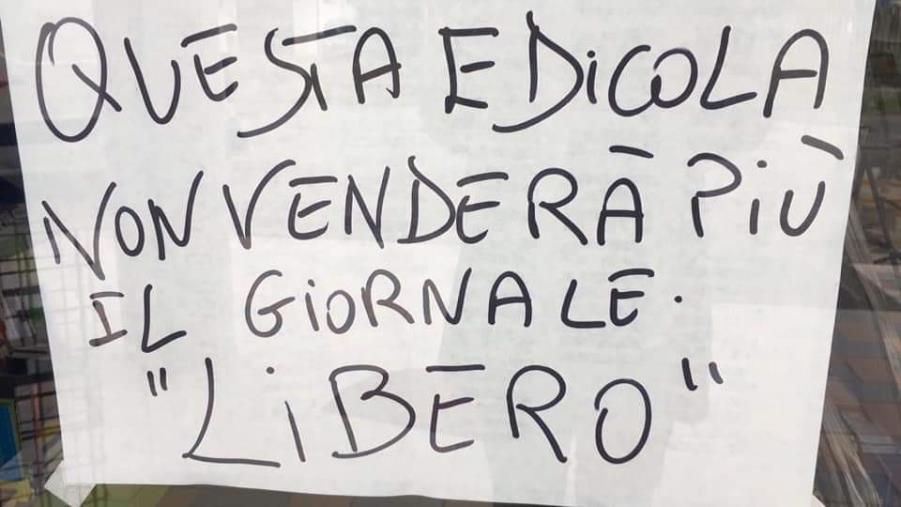 Feltri offende i meridionali. La protesta di Tiziana, libraia ed edicolante di Montalto Uffugo: "Non venderò più Libero" images Feltri offende i meridionali. La protesta di Tiziana, libraia ed edicolante di Montalto Uffugo: "Non venderò più Libero"