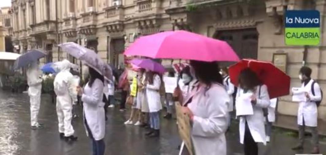 images Graduatorie in ritardo per le Borse di studio. L'Ordine dei Medici solidale con gli specializzandi