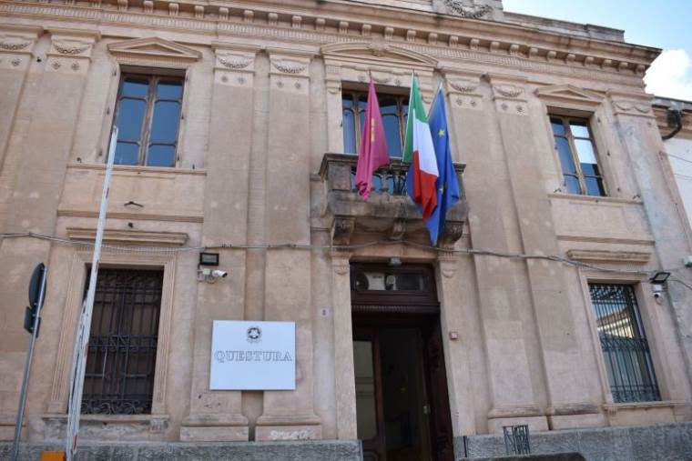 images Catanzaro. Questura, il 16 luglio gli Uffici di ricezione al pubblico resteranno chiusi