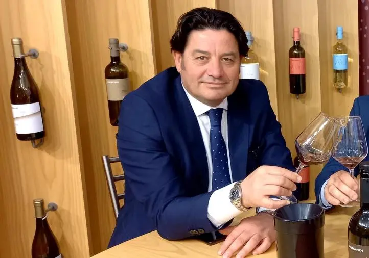 Vinitaly, Rapani: "Oltre 120 aziende calabresi presenti, è il volto della Calabria che ci inorgoglisce" images Vinitaly, Rapani: "Oltre 120 aziende calabresi presenti, è il volto della Calabria che ci inorgoglisce"