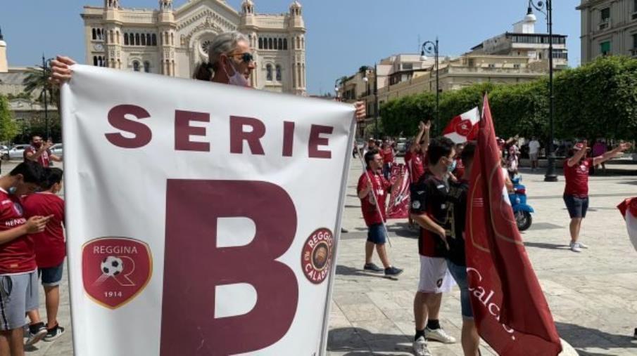 images Figc irremovibile, respinto il ricorso della Reggina: resta ancora fuori dalla Serie B