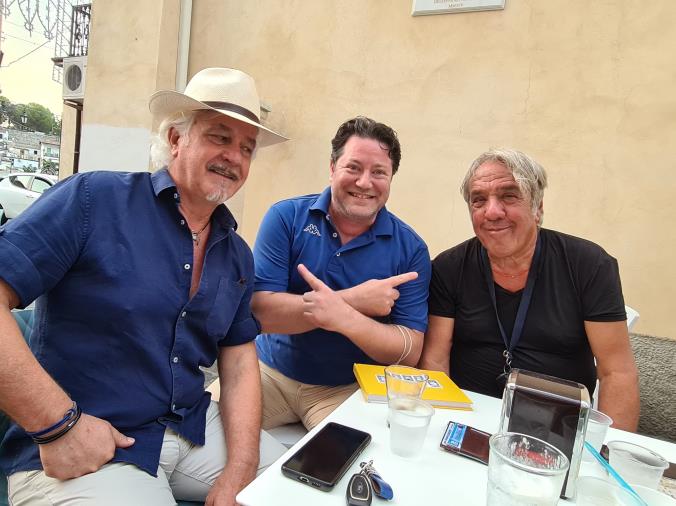 "Mio Caro Patre", a Rossano l'opera teatrale realizzata per i circoli e le associazioni di calabresi nel mondo images "Mio Caro Patre", a Rossano l'opera teatrale realizzata per i circoli e le associazioni di calabresi nel mondo