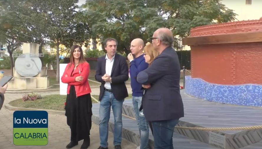 images Catanzaro, Fiorita presenta la "nuova" Gutta e lancia l'ufficio "per le piccole cose" (VIDEO)