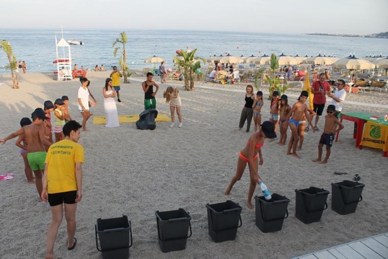 "Ricicla Estate" torna in Calabria con 37 tappe sulle spiagge della costa: oltre 30 i comuni coinvolti   images "Ricicla Estate" torna in Calabria con 37 tappe sulle spiagge della costa: oltre 30 i comuni coinvolti