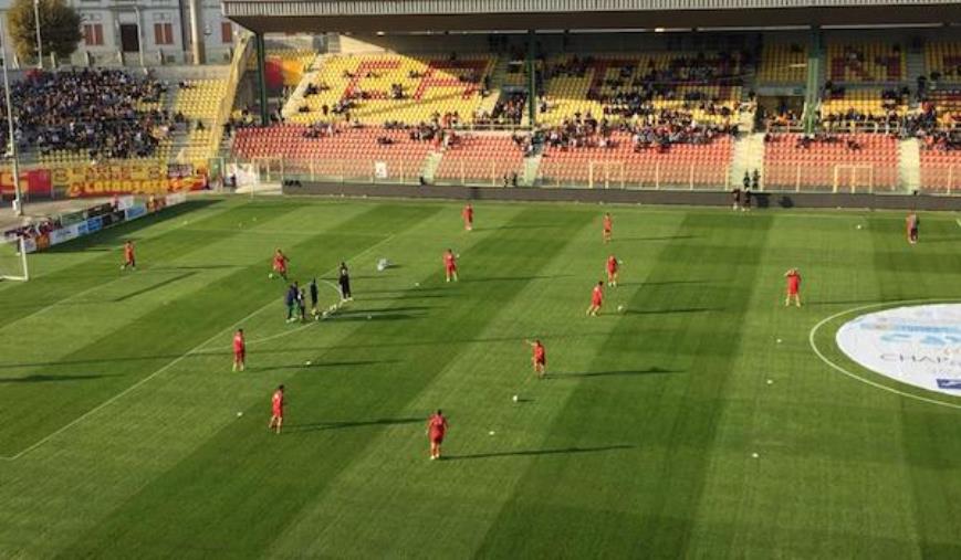 images Serie C, Catanzaro e Viterbese in campo alle ore 17.30: le formazioni ufficiali