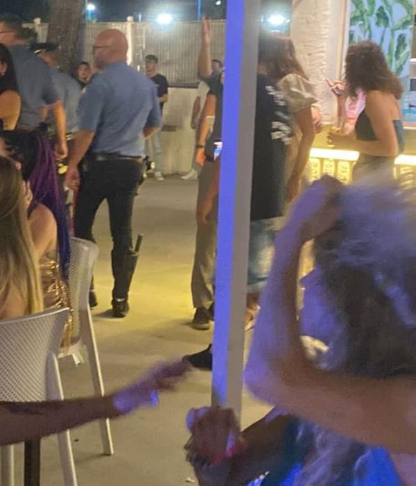 images Movida a Soverato, scoppia una furiosa lite in un locale: intervengono i carabinieri