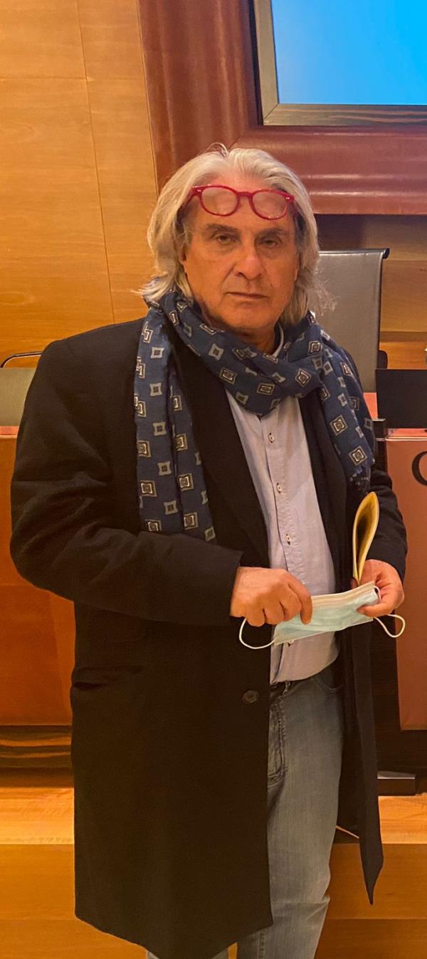 Coronavirus. Rodolfo Rotundo annuncia: "I locali da ballo aderenti al Silb sono a disposizione per eseguire i vaccini" images Coronavirus. Rodolfo Rotundo annuncia: "I locali da ballo aderenti al Silb sono a disposizione per eseguire i vaccini"