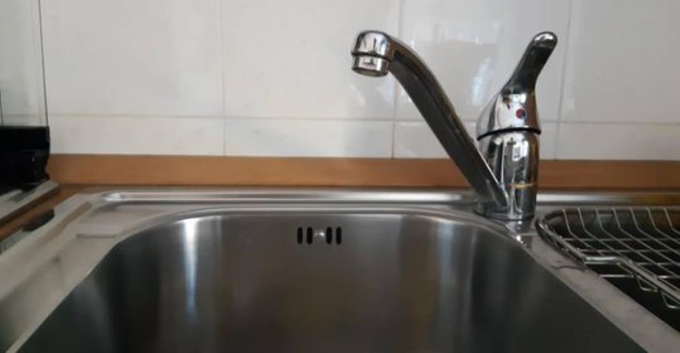 Catanzaro, picchi di consumo d'acqua: disagi nella zona sud per riequilibrare i serbatoi images Catanzaro, picchi di consumo d'acqua: disagi nella zona sud per riequilibrare i serbatoi