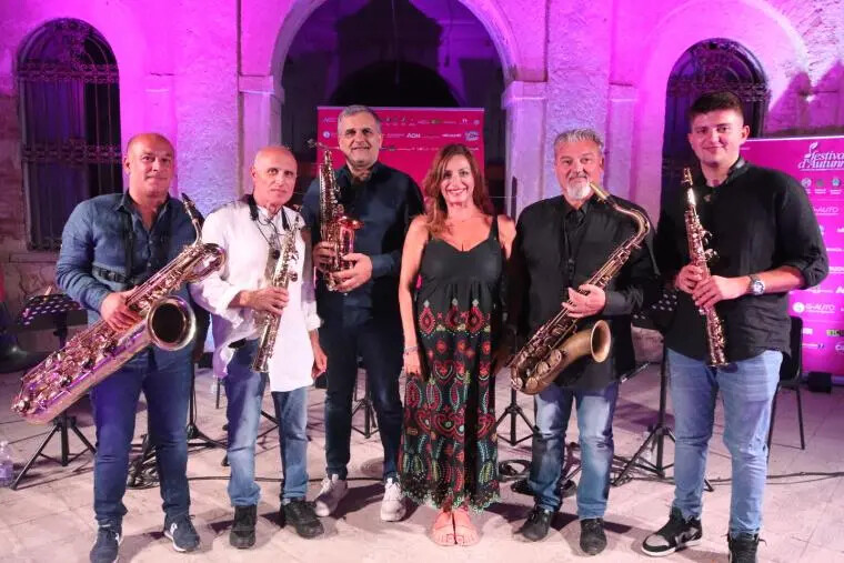 Festival d’autunno, "Il sax dal ragtime a Pino Daniele" del Salime quintet conquista il pubblico di Santa Caterina images Festival d’autunno, "Il sax dal ragtime a Pino Daniele" del Salime quintet conquista il pubblico di Santa Caterina