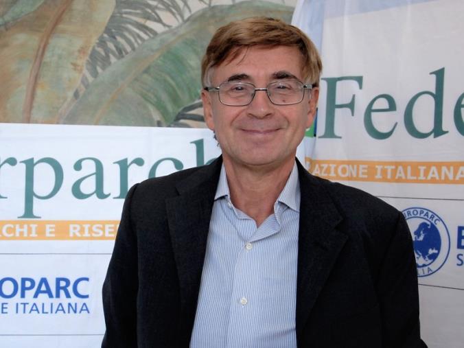 High School Game-Speciale Scopri l’Italia: lo studente soveratese Federico Nuzzi sbaraglia tutti a colpi di quiz images High School Game-Speciale Scopri l’Italia: lo studente soveratese Federico Nuzzi sbaraglia tutti a colpi di quiz