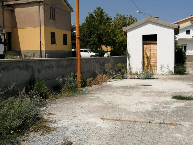 images Aeroporto Reggio: per Speziali bene i fondi ma investire su Lamezia  