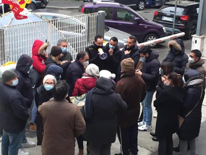images S. Anna Hospital. Clinica al lavoro per superare le prescrizioni dell'Asp: sopralluogo di Abramo