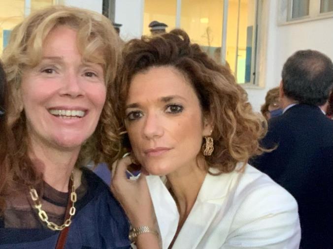 Antonella Iunti è il nuovo direttore generale dell'Usr Calabria, gli auguri  dell'assessore Savaglio images Antonella Iunti è il nuovo direttore generale dell'Usr Calabria, gli auguri  dell'assessore Savaglio