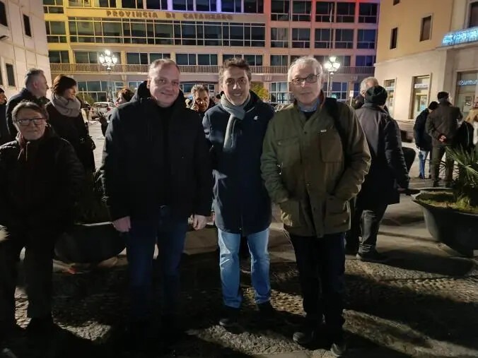 images Ieri a Catanzaro la manifestazione Cgil per la pace in Ucraina 