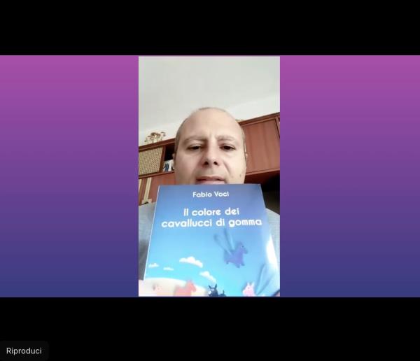 Fabio Voci e il suo "Il Colore dei cavallucci di gomma". Primo appuntamento con la rubrica Maggio dei libri images Fabio Voci e il suo "Il Colore dei cavallucci di gomma". Primo appuntamento con la rubrica Maggio dei libri